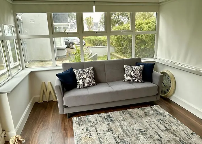 The * ダンガーバン